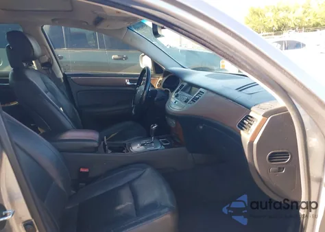 2009 Hyundai Genesis 3.8 z USA, uszkodzony, nr VIN KMHGC46E19U026835